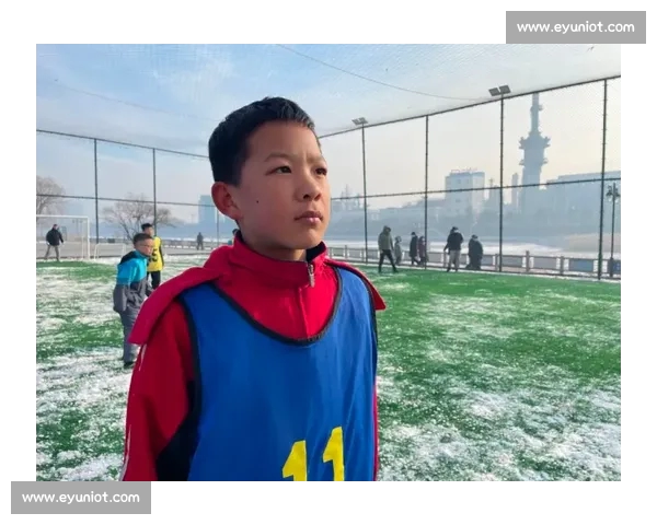 打造权威足球赛事资讯平台全面覆盖全球赛场动态解析与数据前瞻报道